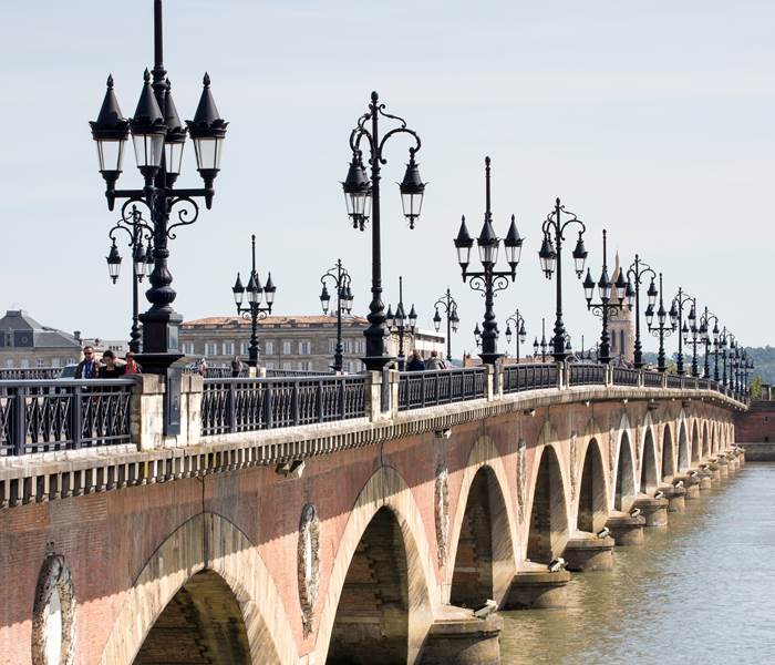 499591787 Le pont de Pierre