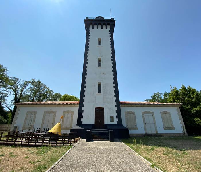 Le Verdon-sur-Mer - Phare de Grave
