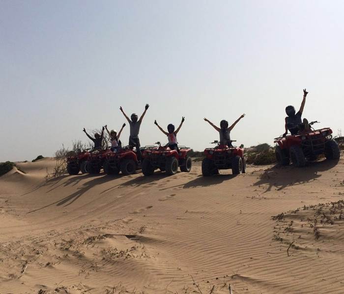 Quad dans les dunes