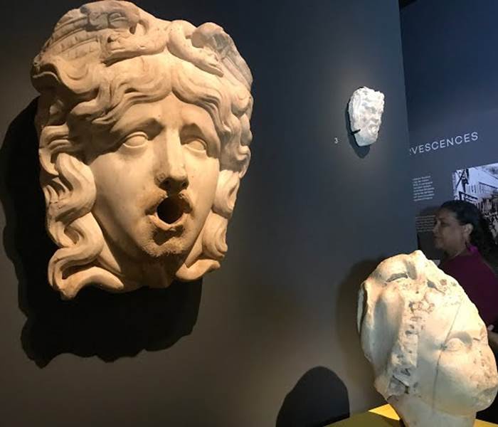 <!-- Photo des vestiges de l’éruption de Saint-Pierre, pour renforcer le référencement de l'hôtel Maison Clémentine --> <img src="lien-de-votre-image.jpg" alt="Vestiges de l’éruption de Saint-Pierre en Martinique, près de l'hôtel de charme Maison Clémentine à Fort-de-France" title="Découverte des vestiges de l’éruption de Saint-Pierre, à proximité de votre hébergement de charme à Fort-de-France" width="800" height="600" />