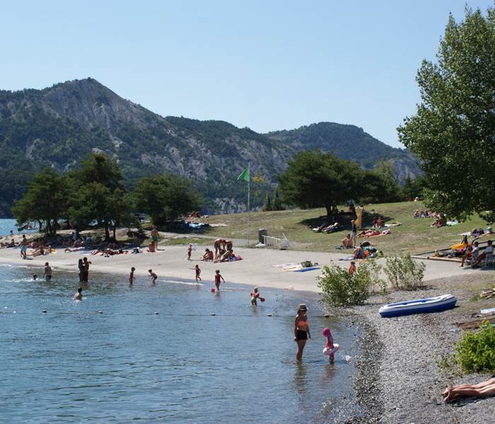 Le port Saint-Pierre au Sauze-du-Lac