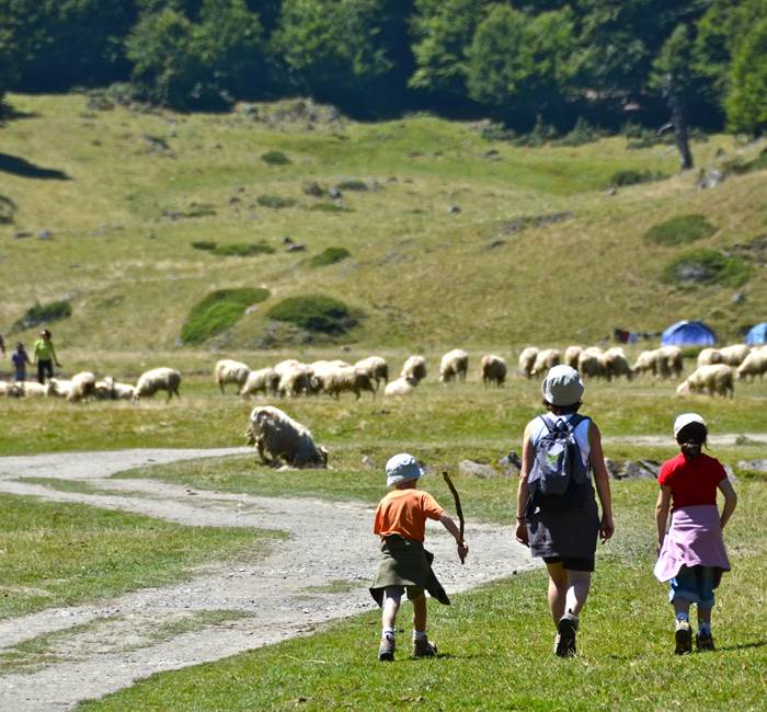 Barèges randonnée en famille ©PGaillard