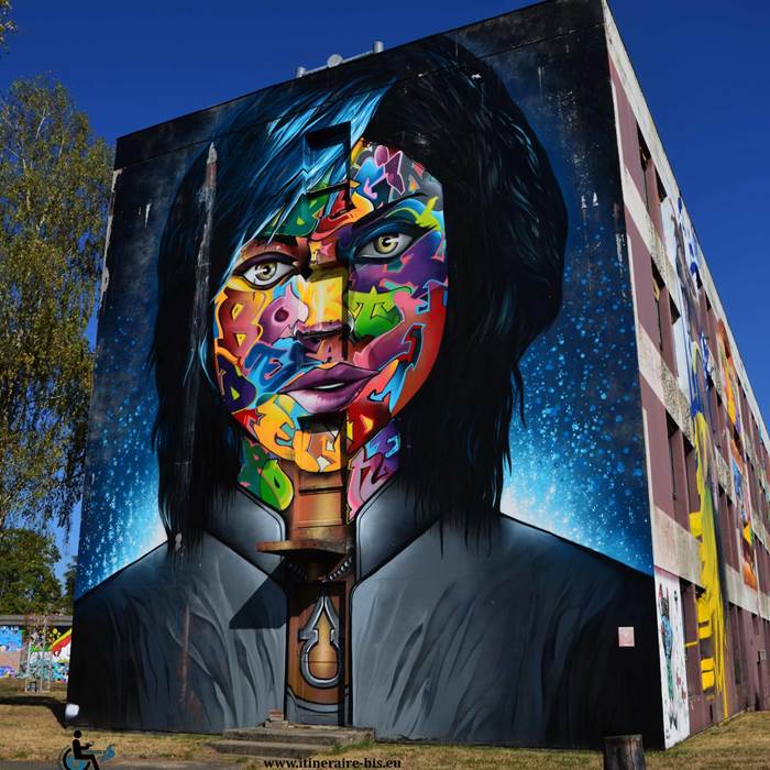 femme-street-art-2019-scaled