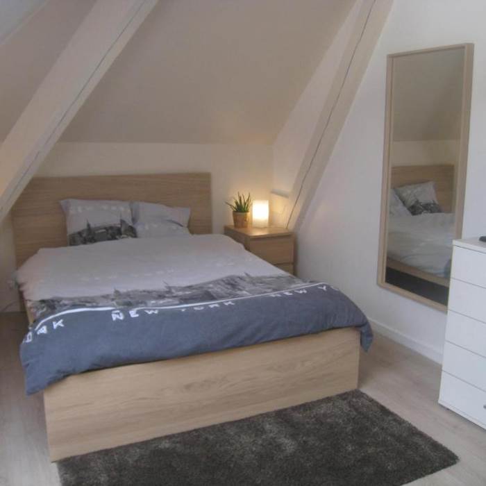 CHAMBRES-GUEBWILLER-Chambre-Double-avec-Salle-de-Bains-Privative-2-personnes-Le-Lit