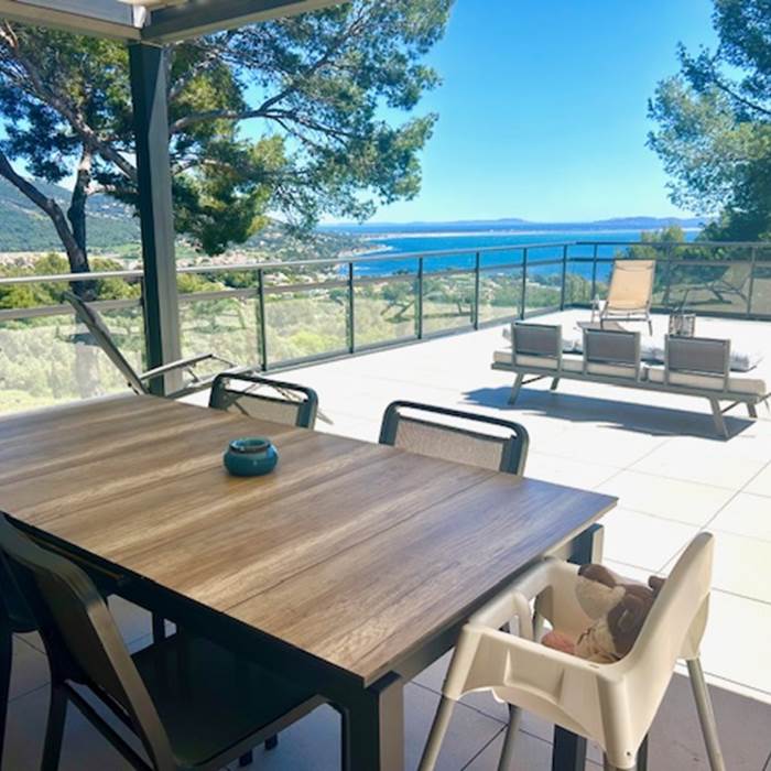Terrasse privative vue mer et Iles d'Or-photo-news