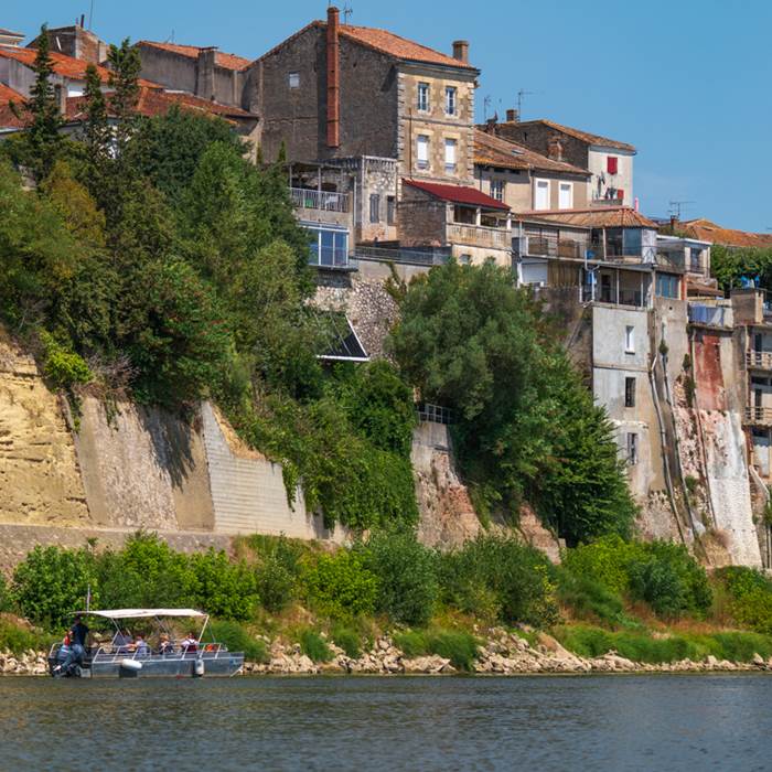 La vue magnifiques du site remarquable des quais de Tonneins