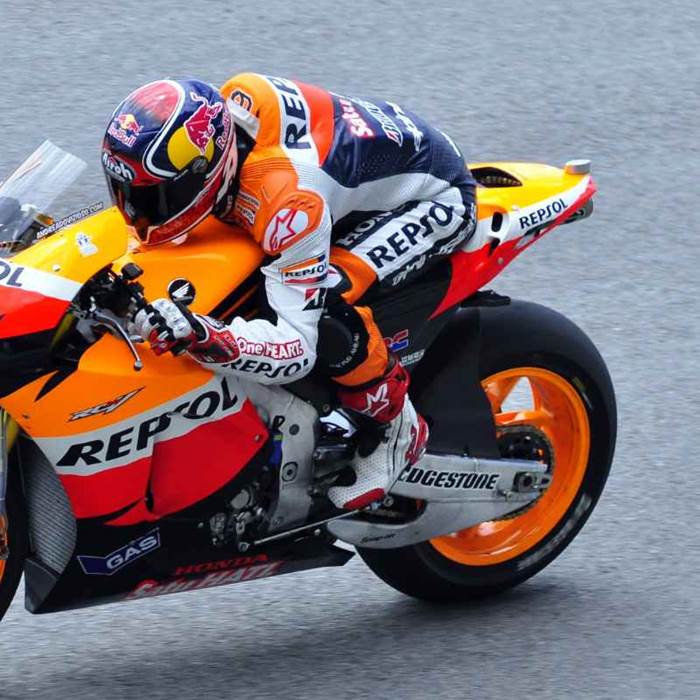 Moto sur le circuit de Chimay