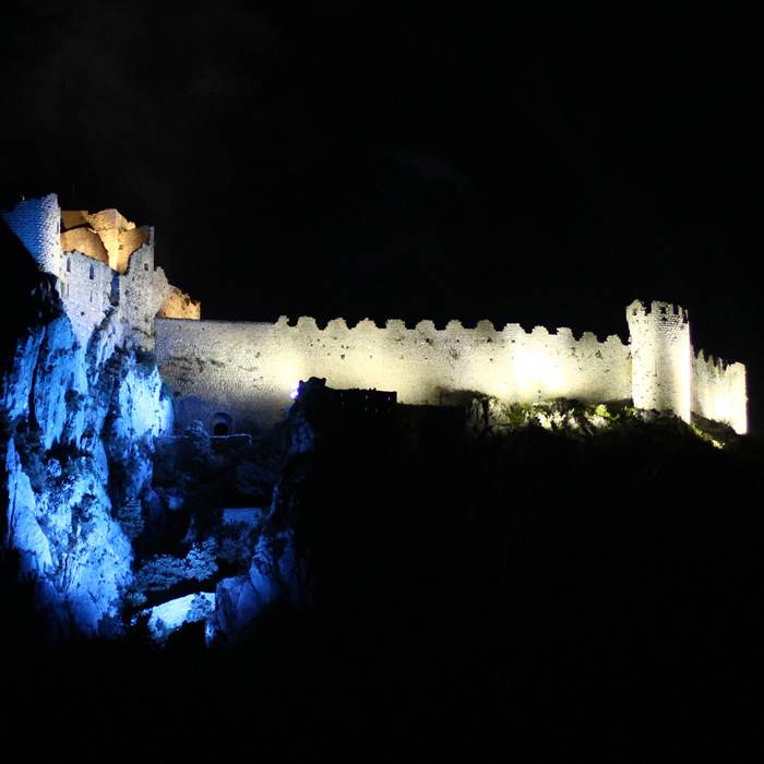 Chateau Puilaurens noctunre 02