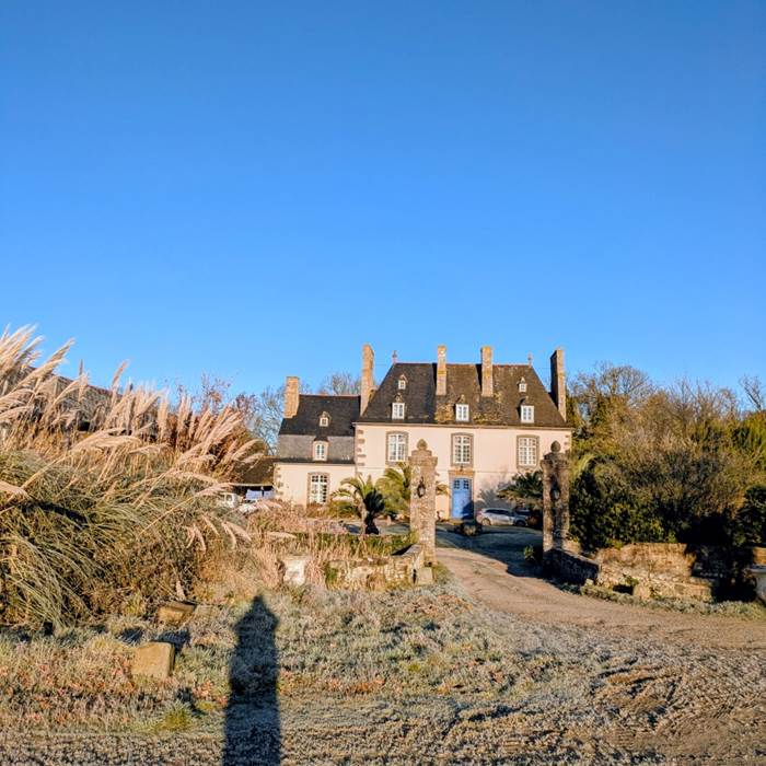 Restauration  Pub  Sur place en saison