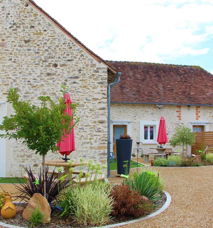 terrasse_gite_sarthe_campagne_hameau_des_deux_ailes