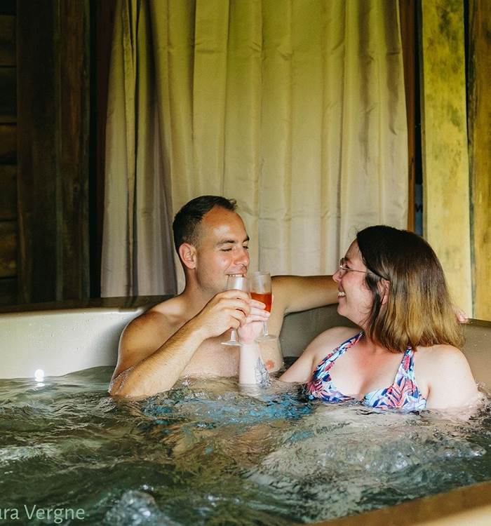 Espace bien-être : idéal pour profiter en amoureux . Crédit photo : Laura Vergne