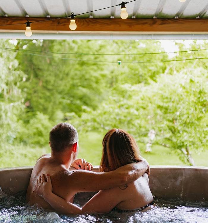 Espace bien-être : idéal pour profiter en amoureux . Crédit photo : Laura Vergne