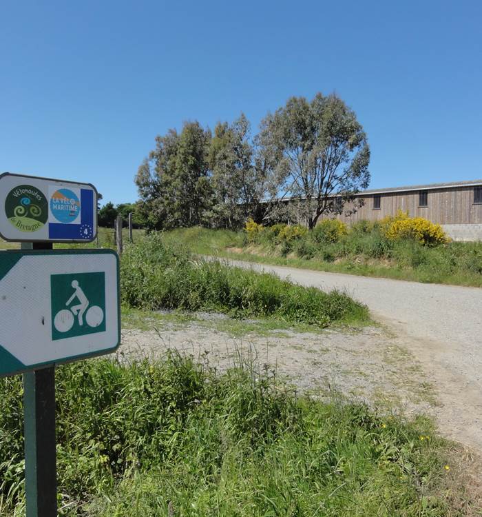 Au pied de la Vélo Maritime