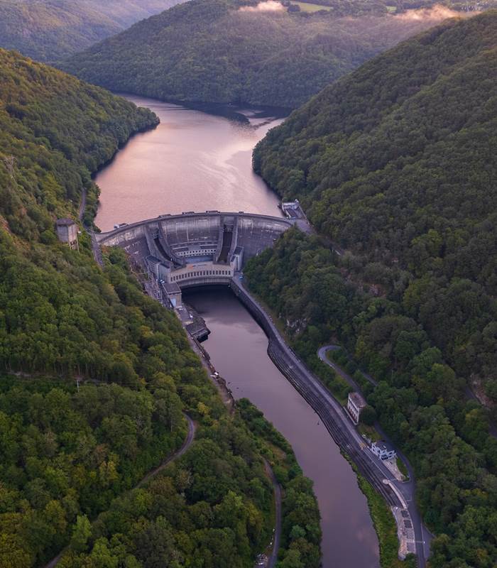 Barrage-du-Chastang--01-img-around