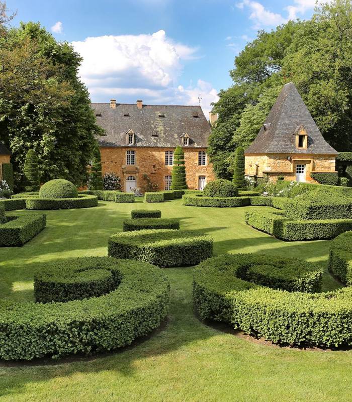 eyrignac_manoir_parterre_©jerome_morel-img-around