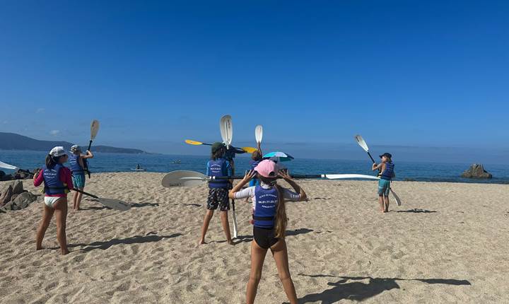 centre aere olmeto topo pagaie sur la plage