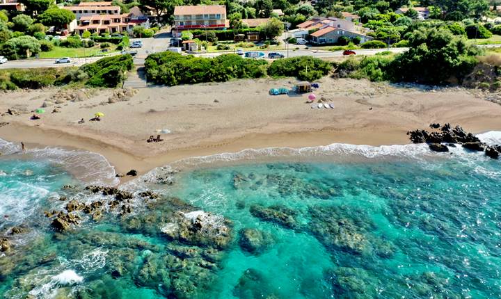 abbartello kayak Corse plage en V