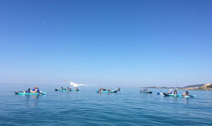 Abbartello canoe de mer kayak paddle Corse écopage canadair