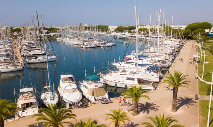 port-camargue-location-velo-electrique-vtc