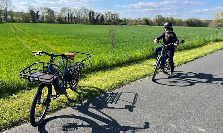 Cycliste sur route