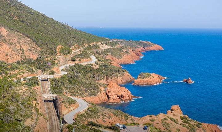 Corniche d'Or et massif de l'Este´rel - Route panoramique