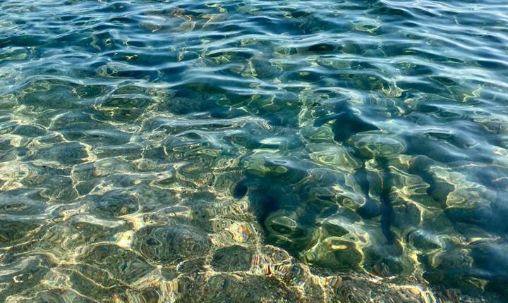 Abbartello kayak Corse eau turquoise