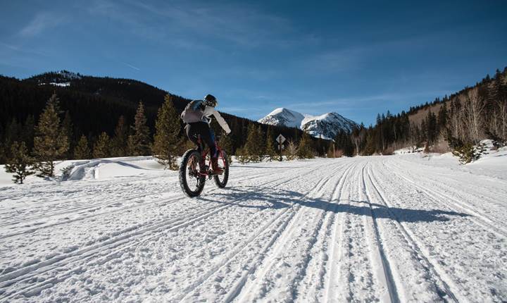 VTTAE NEIGE YOUCAMP