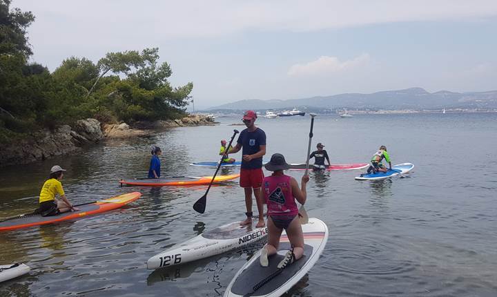 STAND UP PADDLE AUX EMBIEZ