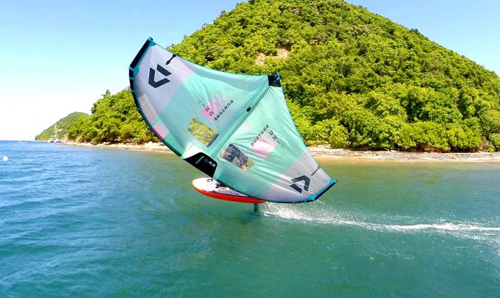moniteur-wingfoil-les-saintes