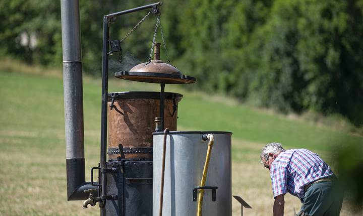 Distillation à l'ancienne