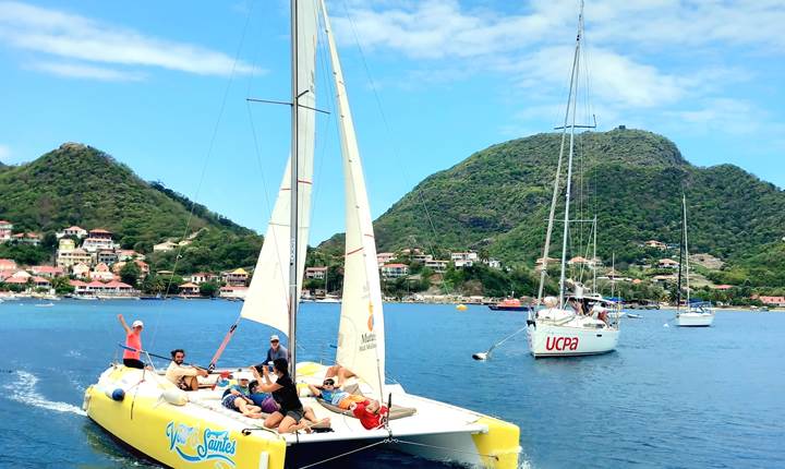 excursion-privee-catamaran-archipel-des-saintes