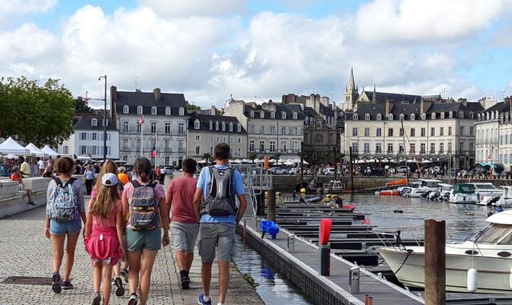 CITY TREK VANNES YOUCAMP