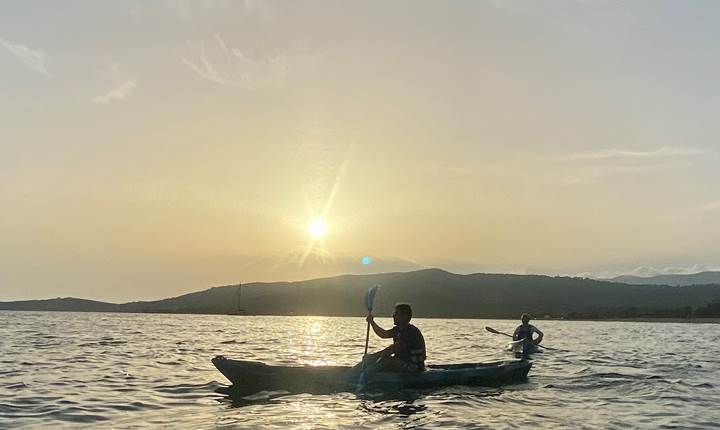 Abbartello canoe de mer kayak Corse vue Porto Pollo
