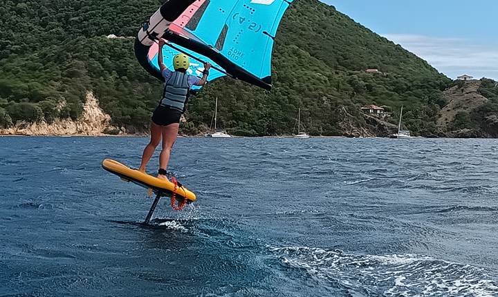 apprentissage-wingfoil-les-saintes