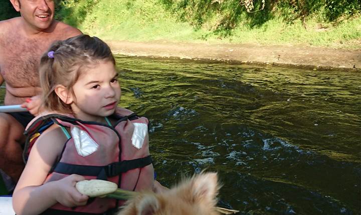 randonnée en famille sur la vézère