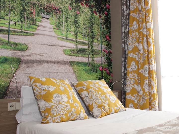 Chambre 3 hôtel Jean Bart Paris