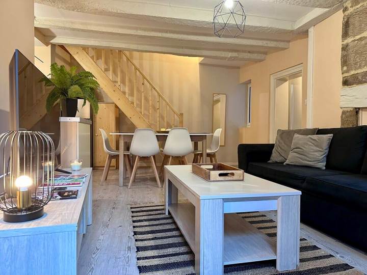 e41b5701-0329-4c06-b78d-a78717bfe801