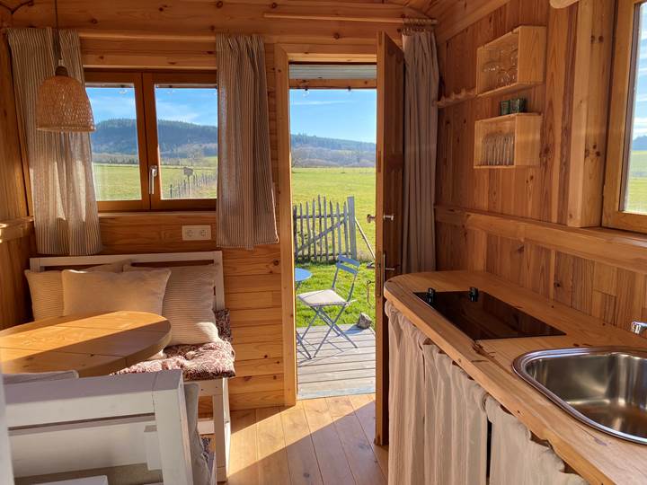 Les terres de la chouette, regard vers la terrasse