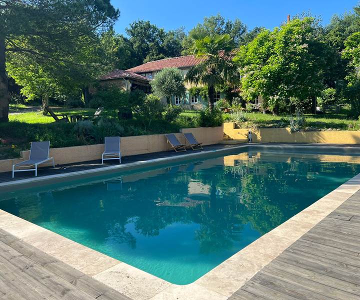 Domaine_de_Calabel©_Pouylebon_vacances_piscine_gers_camping_aire_naturelle-presta