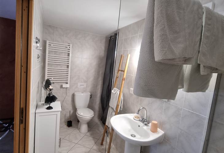 Salle d'eau + serviettes 2