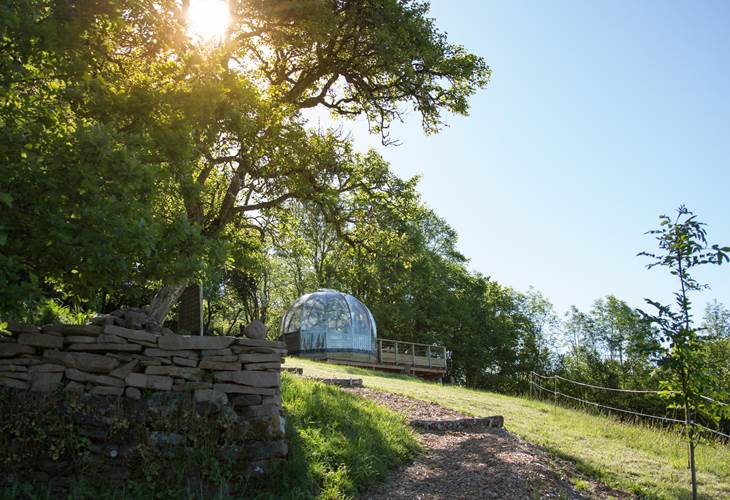 Habitat insolite, vue sur les etoiles et Turenne