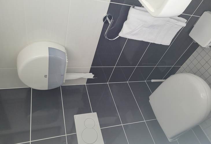 chambre 6 sdb 01