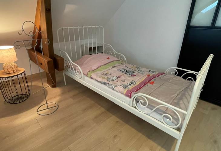 Chambre famille, 1er étage, lit enfant