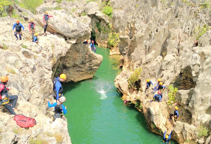 saut en canyoning montpellier