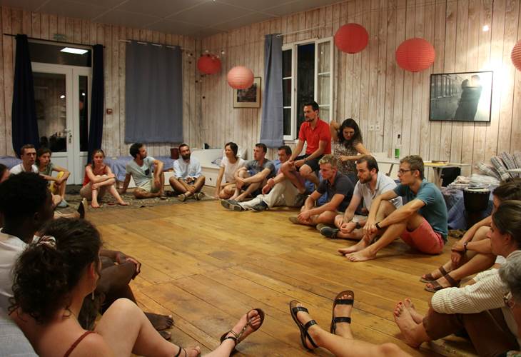 Groupe dans Casastelle