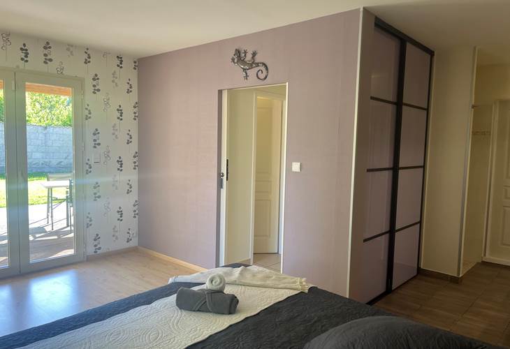 vue sur les toilettes