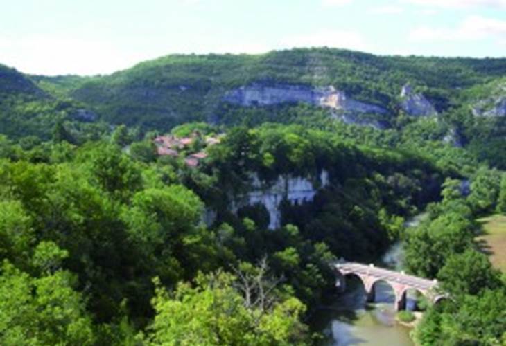Ph215-Gorges-_de_lAveyron-294x218