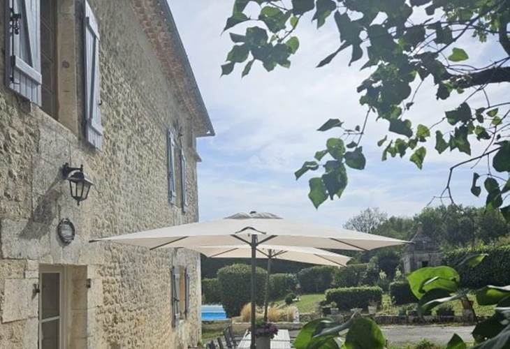 gite-piscine-dordogne