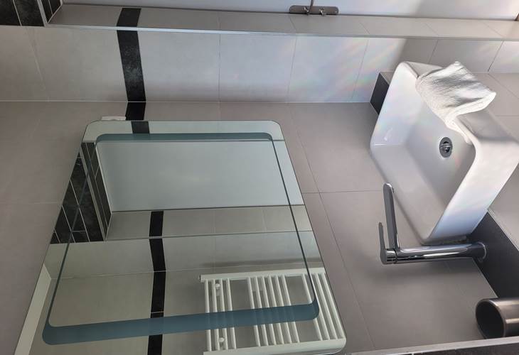 chambre 1 sdb 03