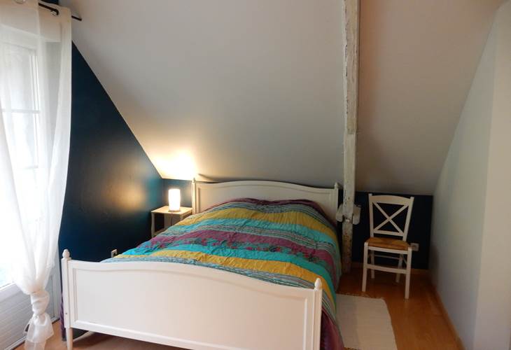 Chambre familiale du gîte Grande Ourse à Noailhac avec 4 couchages